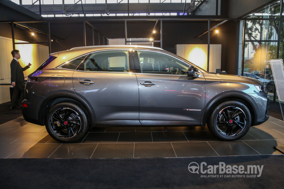 Citroen DS7 Crossback Mk1 (2019) Exterior