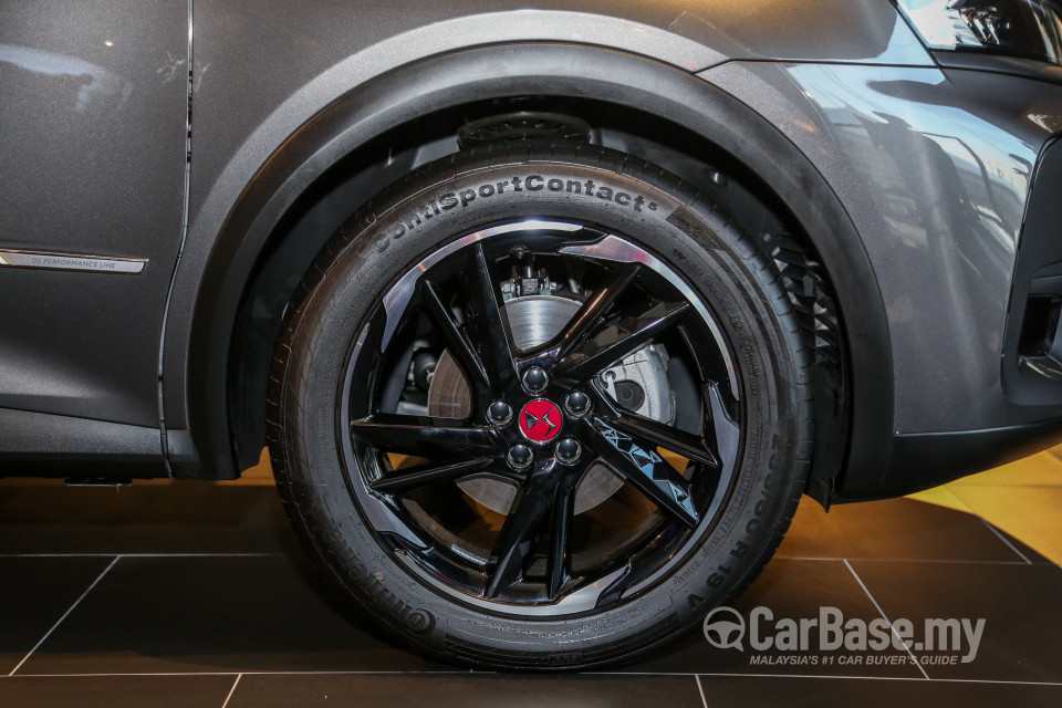 Citroen DS7 Crossback Mk1 (2019) Exterior