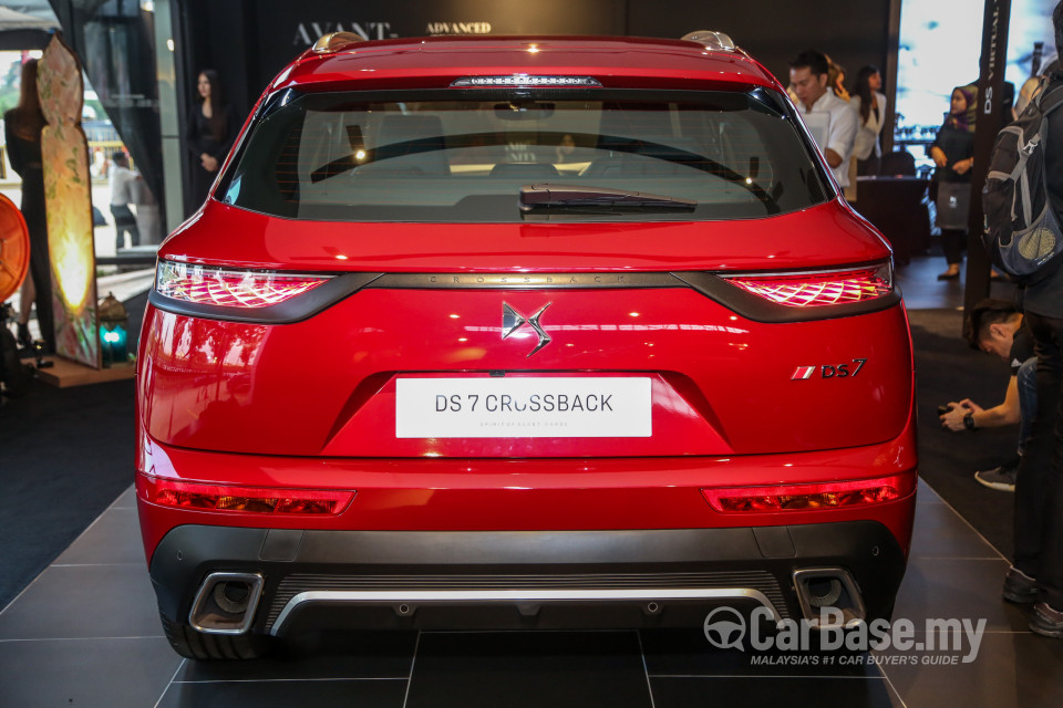 Citroen DS7 Crossback Mk1 (2019) Exterior