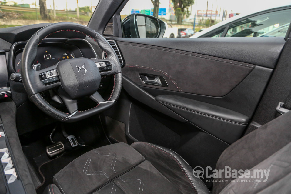 Citroen DS7 Crossback Mk1 (2019) Interior