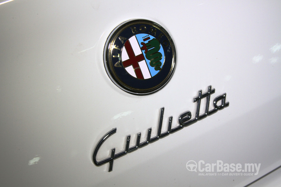 Alfa Romeo Giulietta Tipo 940 (2012) Exterior