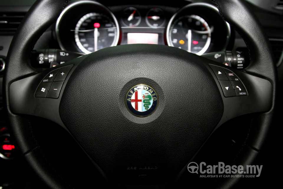 Alfa Romeo Giulietta Tipo 940 (2012) Interior