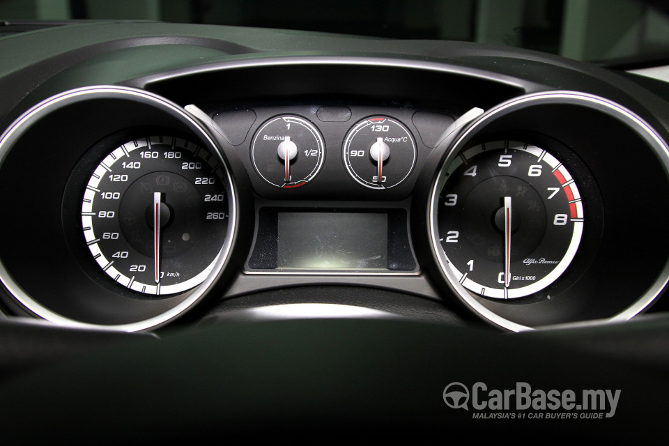 Alfa Romeo Giulietta Tipo 940 (2012) Interior
