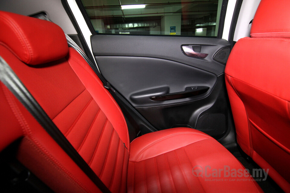 Toyota Fortuner AN160 (2016) Interior