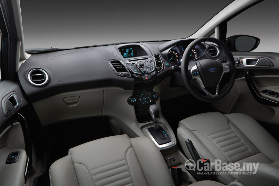 Ford Fiesta Mk6 Facelift (B299) (2013) Interior