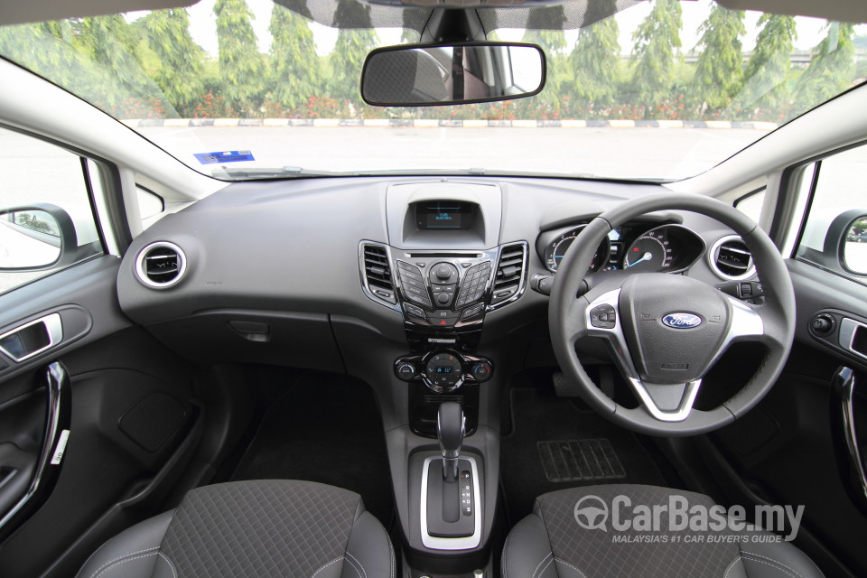 Ford Fiesta Mk6 Facelift (B299) (2013) Interior