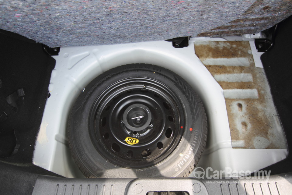 Ford Fiesta Mk6 Facelift (B299) (2013) Interior