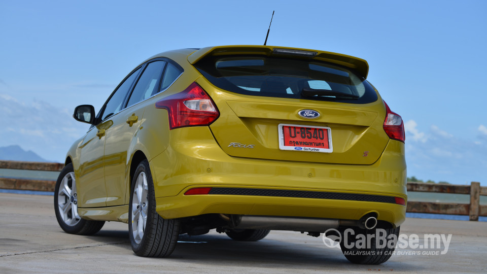 Ford Focus Mk3 (C346) (2012) Exterior