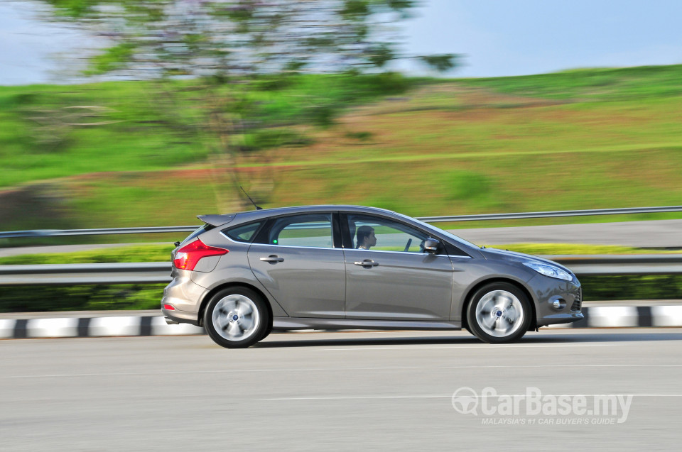 Ford Focus Mk3 (C346) (2012) Exterior