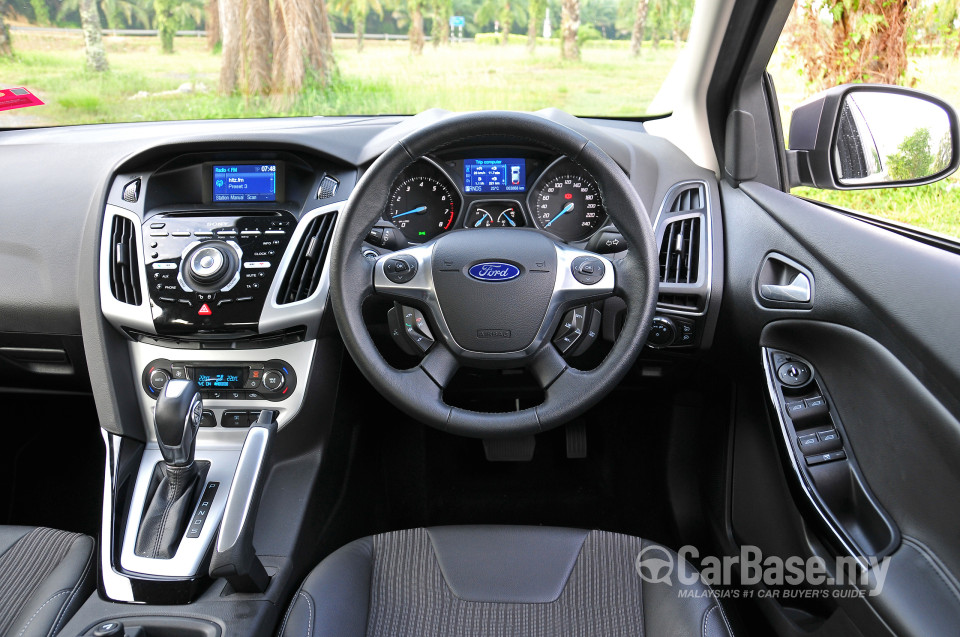 Ford Focus Mk3 (C346) (2012) Interior