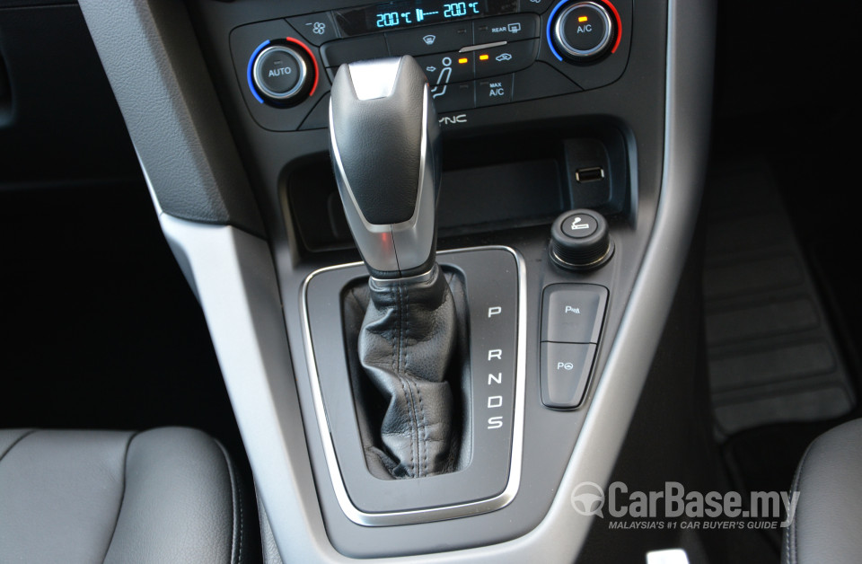 Ford Focus Mk3 (C346) FL (2016) Interior