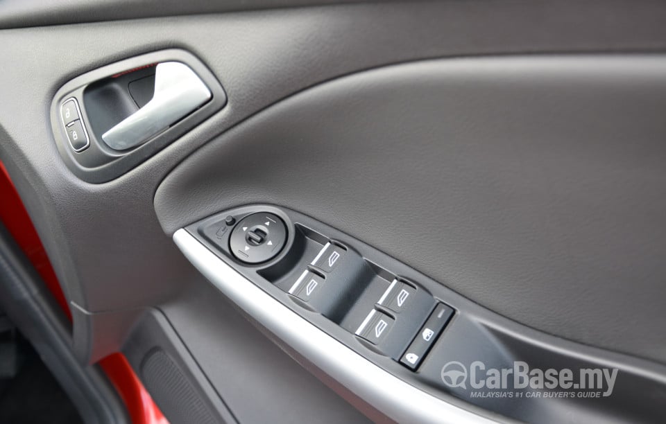 Ford Focus Mk3 (C346) FL (2016) Interior