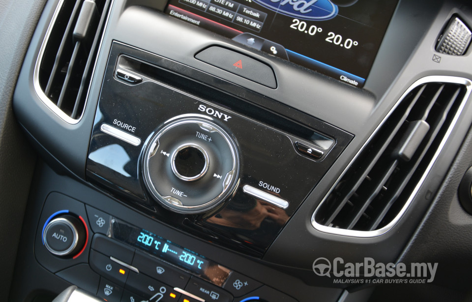 Ford Focus Mk3 (C346) FL (2016) Interior
