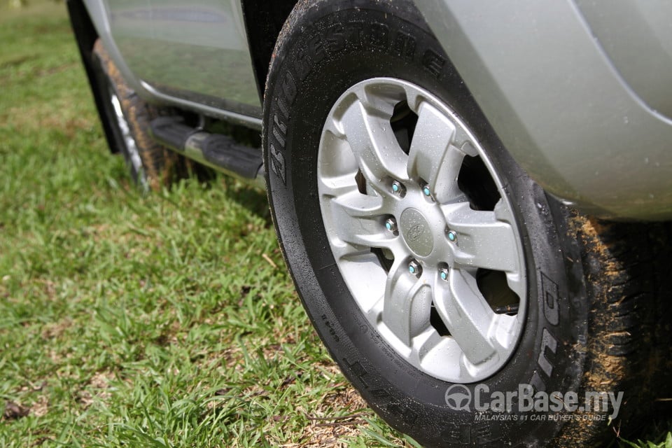 Ford Ranger T6 (2012) Exterior