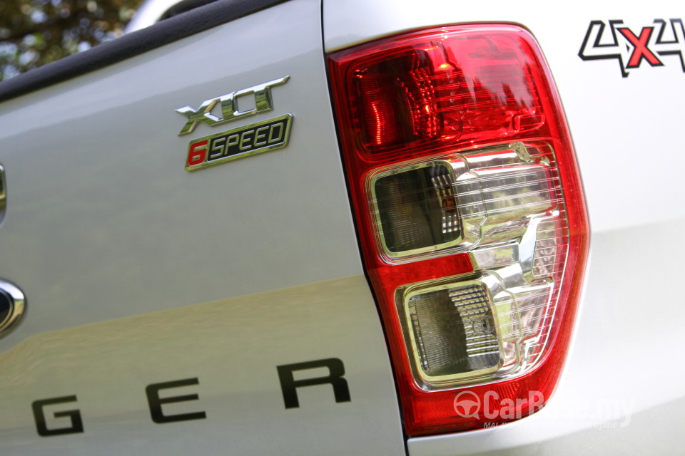 Ford Ranger T6 (2012) Exterior
