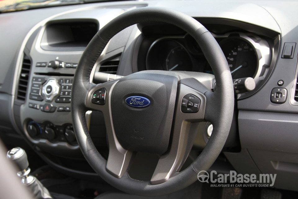 Ford Ranger T6 (2012) Interior