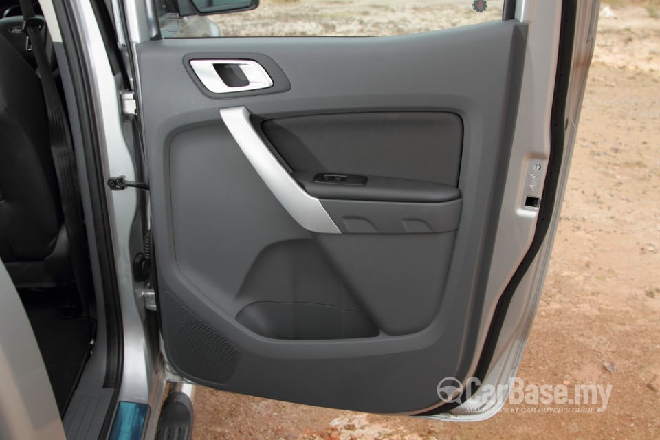 Ford Ranger T6 (2012) Interior