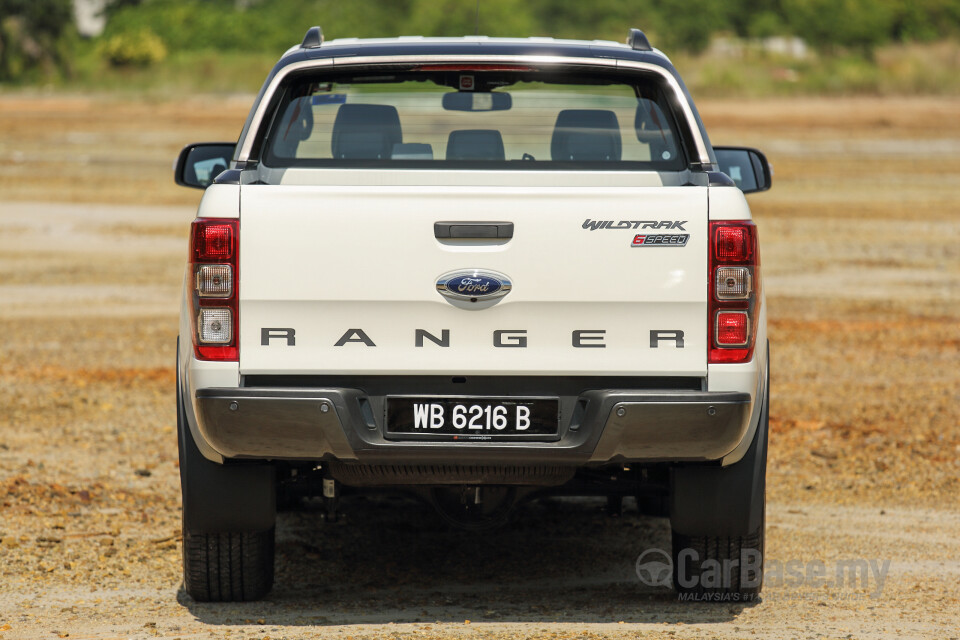 Perodua Aruz D38L (2019) Exterior