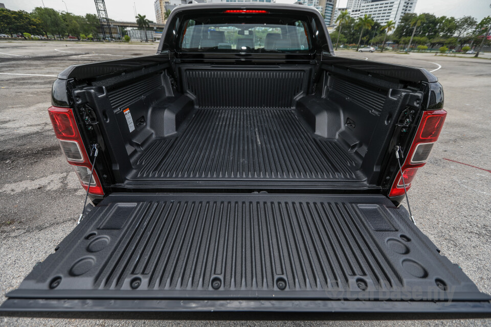 Nissan Navara D23 (2015) Exterior