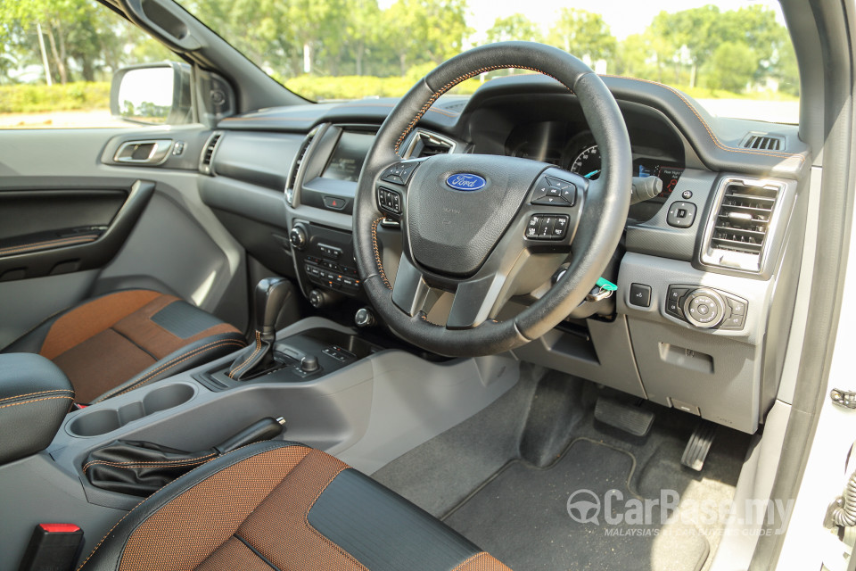 Ford Ranger T6 Facelift (2015) Interior