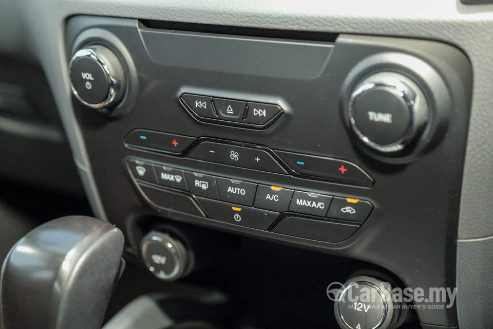 Ford Ranger T6 Facelift (2015) Interior