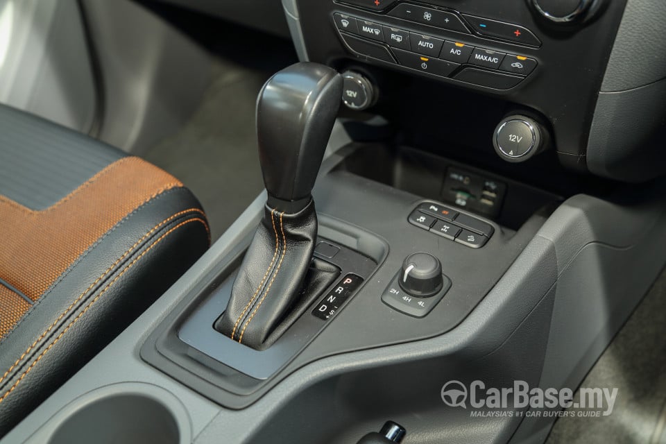 Ford Ranger T6 Facelift (2015) Interior
