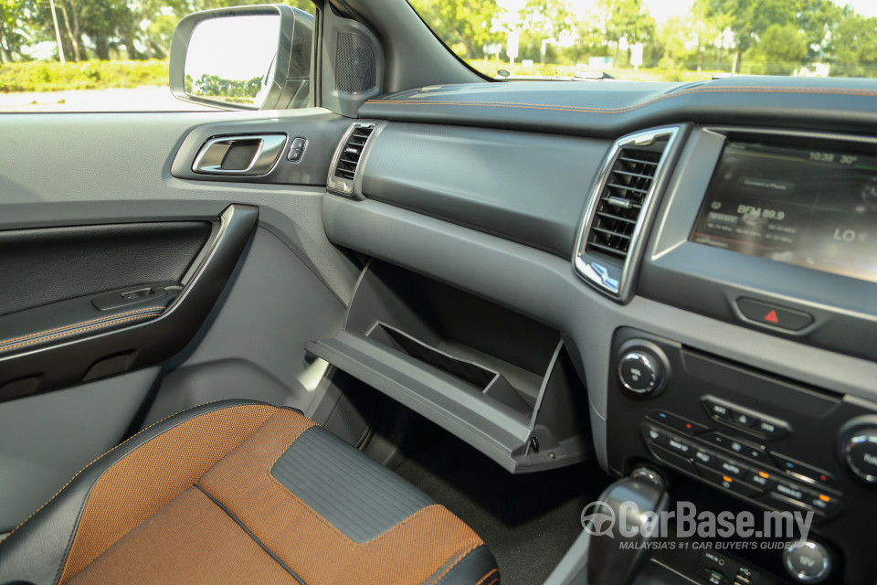 Ford Ranger T6 Facelift (2015) Interior