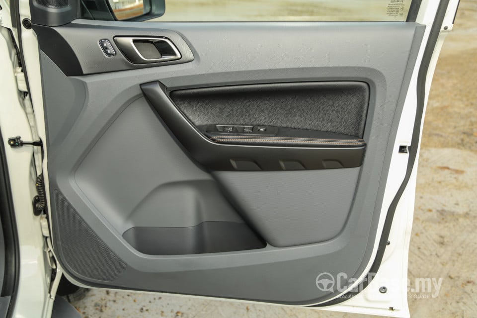 Ford Ranger T6 Facelift (2015) Interior