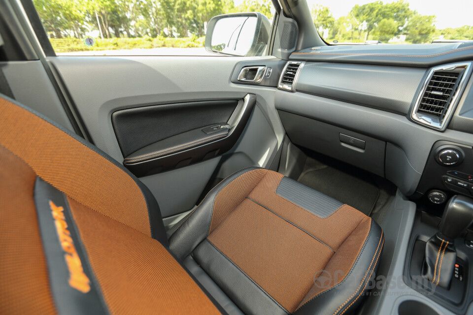 Lexus LS XF50 (2018) Interior