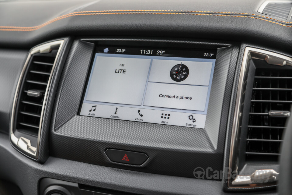 Lexus LS XF50 (2018) Interior