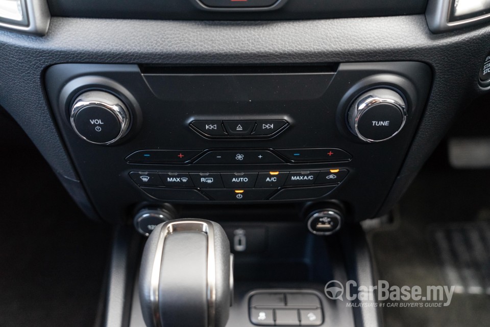 Ford Ranger T6 Facelift 2 (2018) Interior