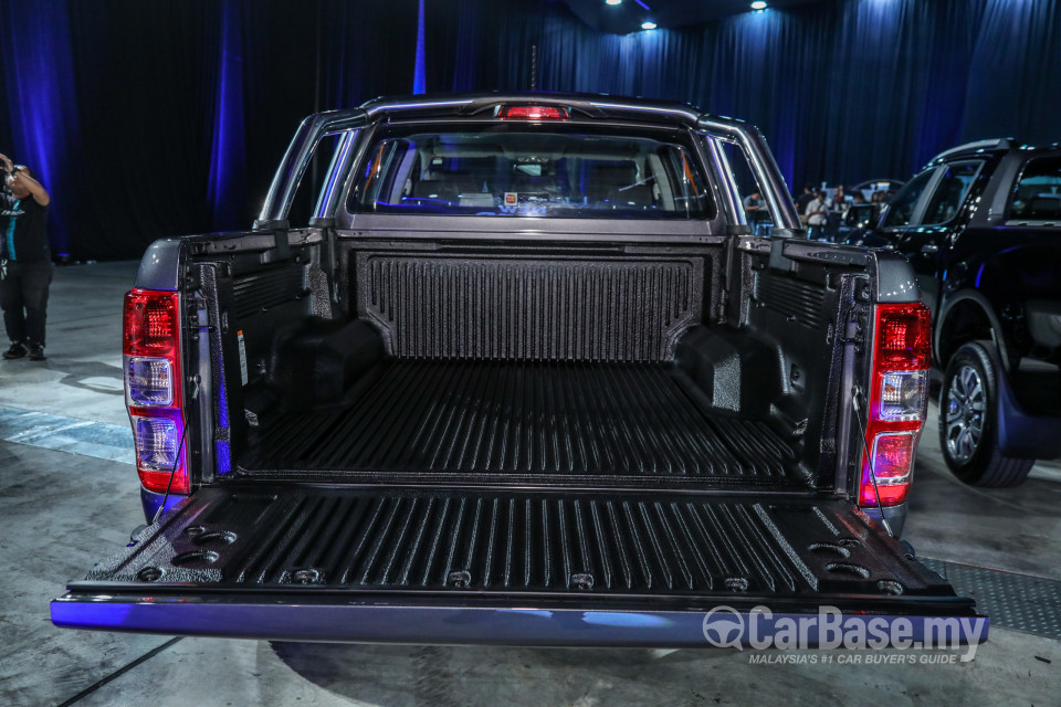 Ford Ranger T6 Facelift 2 (2018) Interior