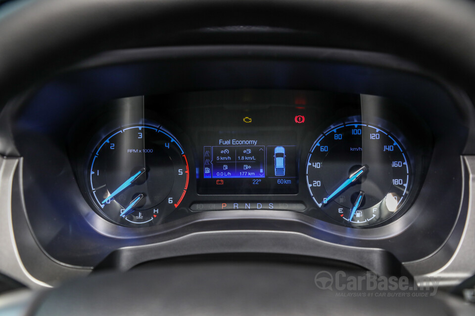 Nissan Navara D23 Facelift (2021) Interior