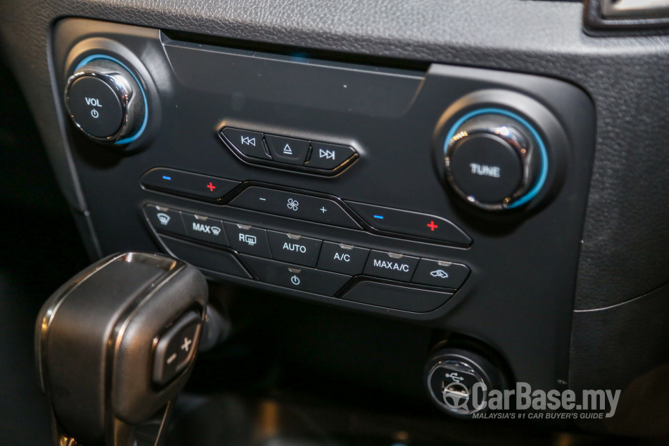 Ford Ranger T6 Facelift 2 (2018) Interior