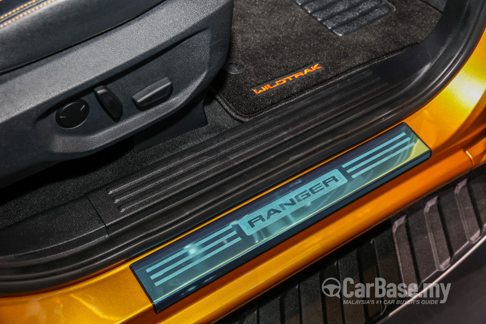 Ford Ranger T6.2 (2022) Interior