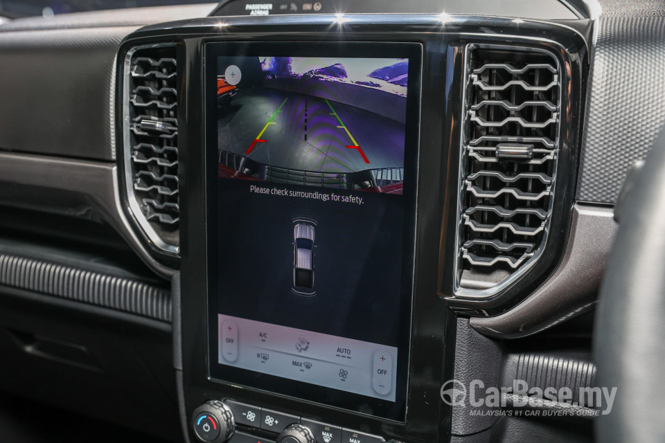 Ford Ranger T6.2 (2022) Interior