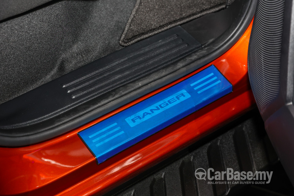 Ford Ranger T6.2 (2022) Interior