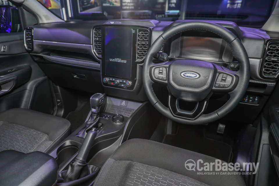 Ford Ranger T6.2 (2022) Interior