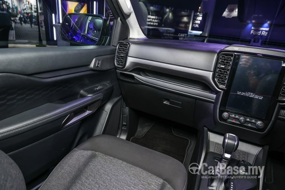 Ford Ranger T6.2 (2022) Interior