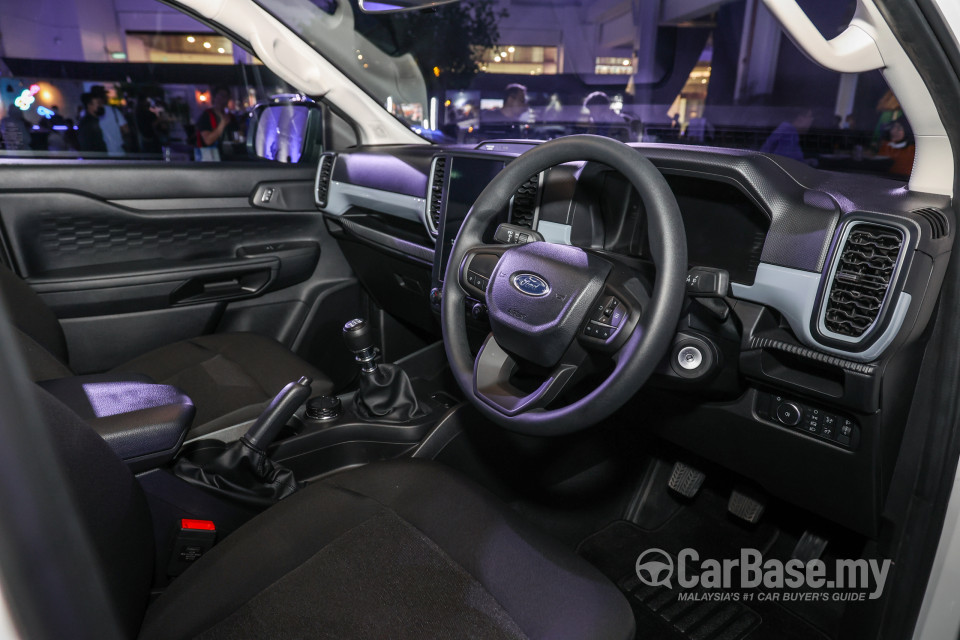 Ford Ranger T6.2 (2022) Interior