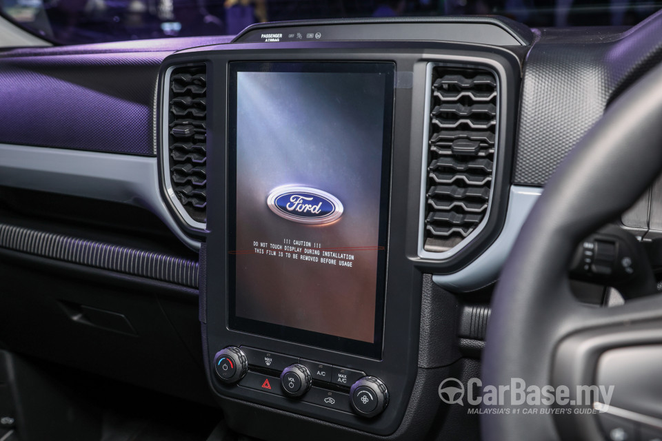 Ford Ranger T6.2 (2022) Interior