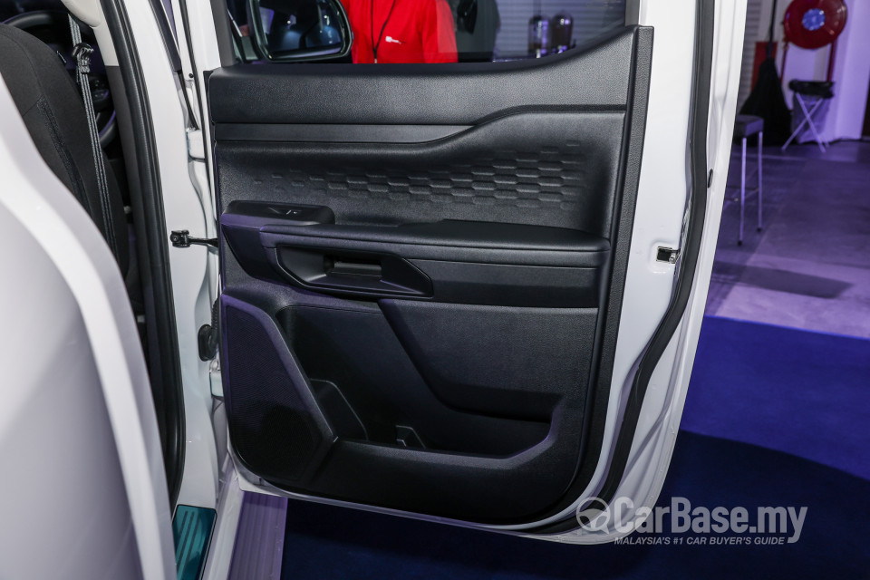 Ford Ranger T6.2 (2022) Interior