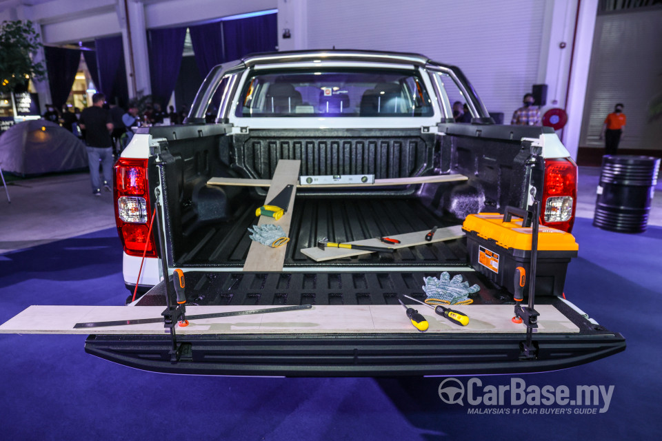 Ford Ranger T6.2 (2022) Interior