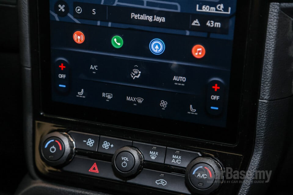 Ford Ranger T6.2 (2022) Interior