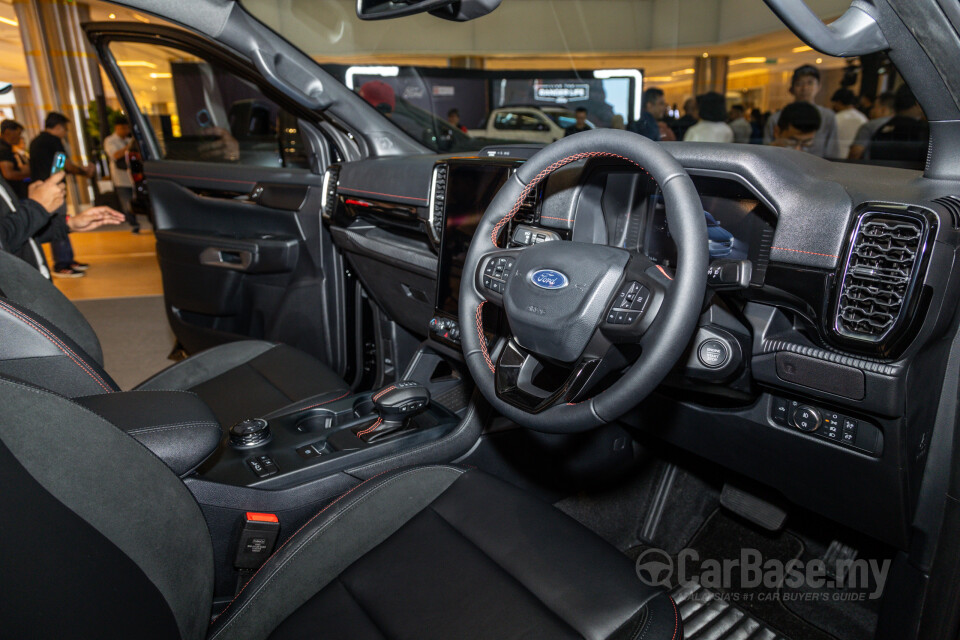 Ford Ranger T6.2 (2022) Interior