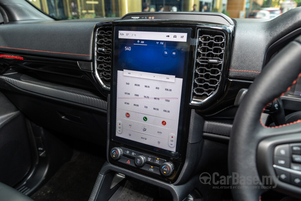 Ford Ranger T6.2 (2022) Interior