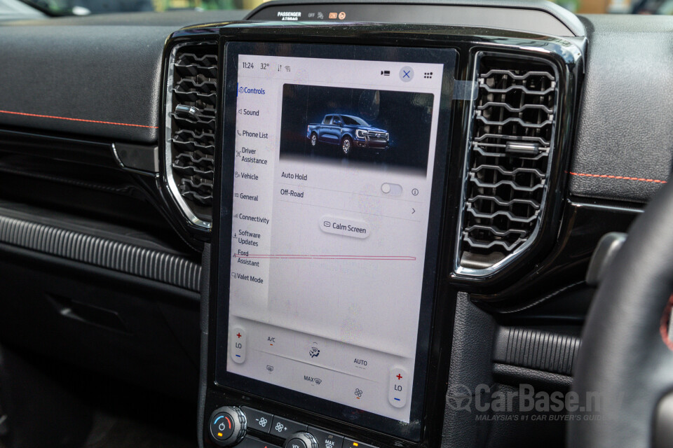 Ford Ranger T6.2 (2022) Interior