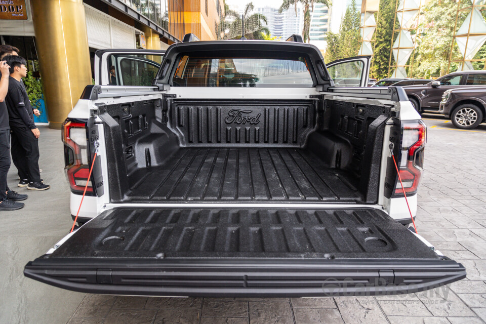 Ford Ranger T6.2 (2022) Interior