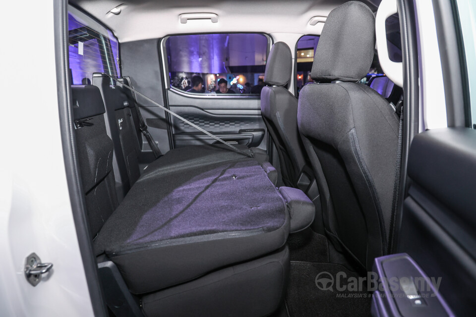 Ford Ranger T6.2 (2022) Interior