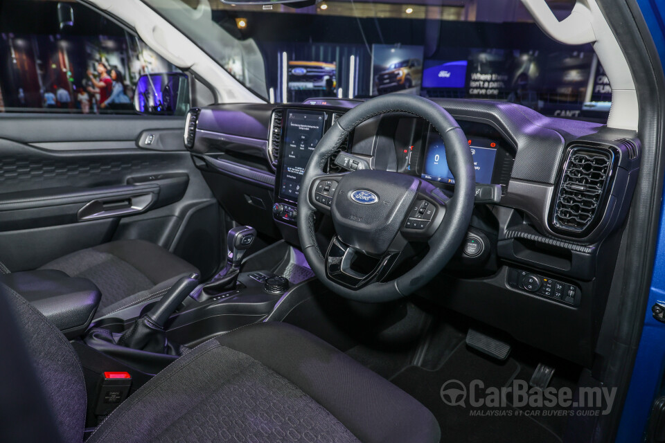 Ford Ranger T6.2 (2022) Interior